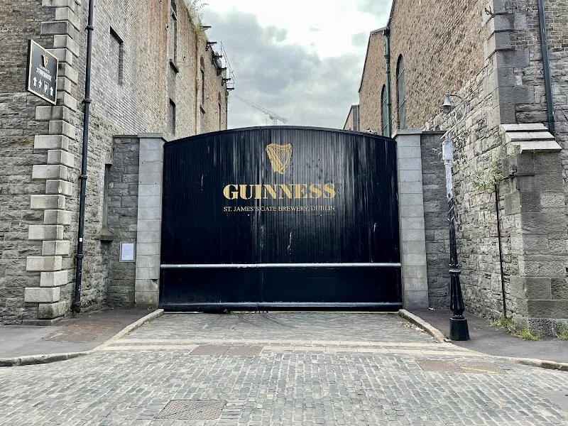 A short walk around Dublin proper
